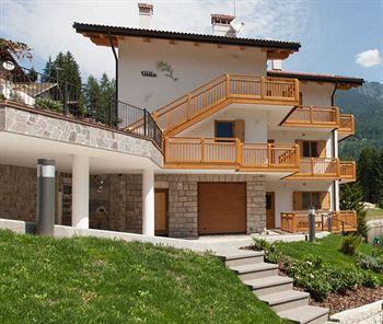 Edelweiss Aparthotel