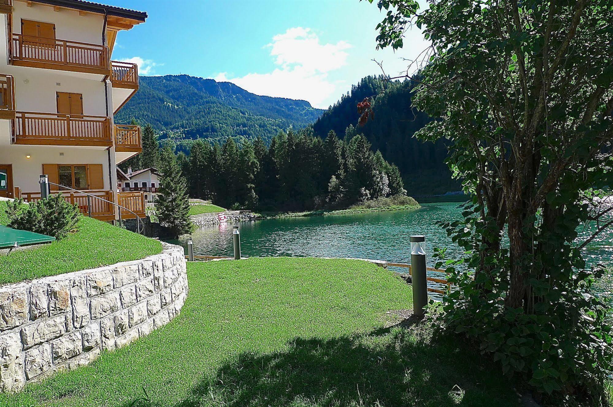 Edelweiss Apartahotel Alleghe